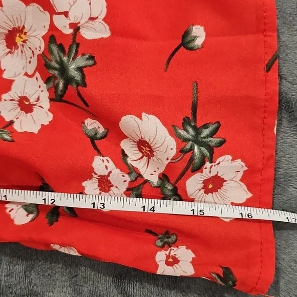 Shein floral bell sleeve rushed bust mini dress. Size M - Picture 6 of 9